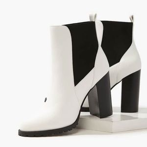 NWT white f21 booties!